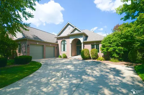 1009 Regents, Monroe, MI 48161