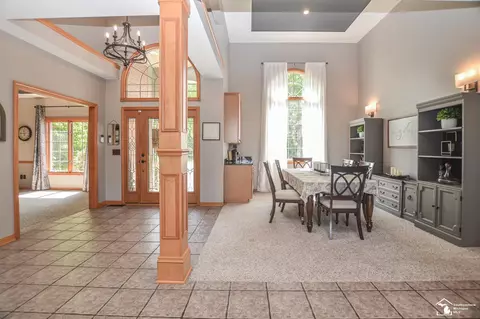 1009 Regents, Monroe, MI 48161 photo 11