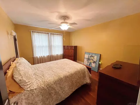 Bedroom - 40 Washington, Sandusky, MI 48471 photo 4 of 4
