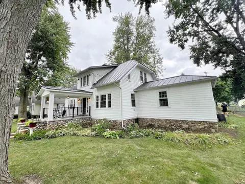 Exterior - 40 Washington, Sandusky, MI 48471 photo 3 of 3