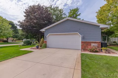 Exterior - 2726 Coach Lite, Tecumseh, MI 49286 photo 13 of 15
