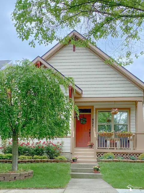 921 Fontaine, Monroe, MI 48162