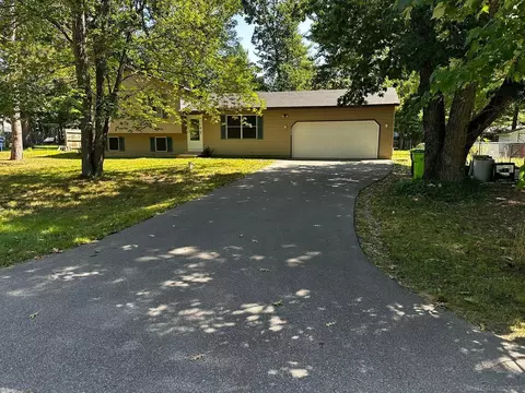 1859 Kozy, Interlochen, MI 49643