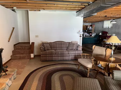Living - 2379 Islanders, Gladwin, MI 48624 photo 7 of 7