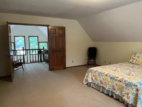 Bedroom - 2379 Islanders, Gladwin, MI 48624 photo 7 of 9