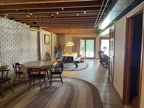 Dining - 2379 Islanders, Gladwin, MI 48624 photo 4 of 4