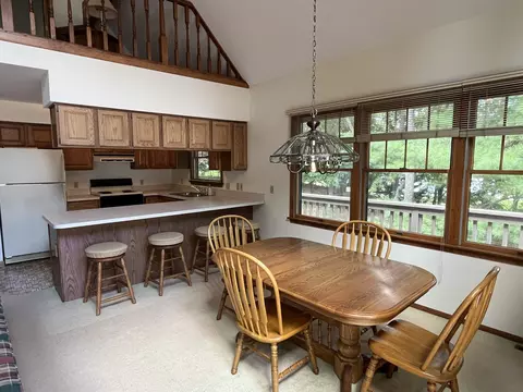 Dining - 2379 Islanders, Gladwin, MI 48624 photo 1 of 4