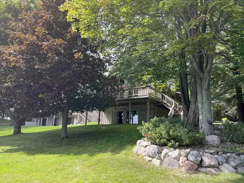 Exterior - 2379 Islanders, Gladwin, MI 48624 photo 7 of 8