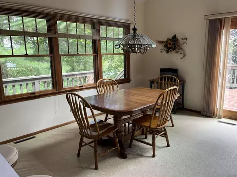 Dining - 2379 Islanders, Gladwin, MI 48624 photo 2 of 4