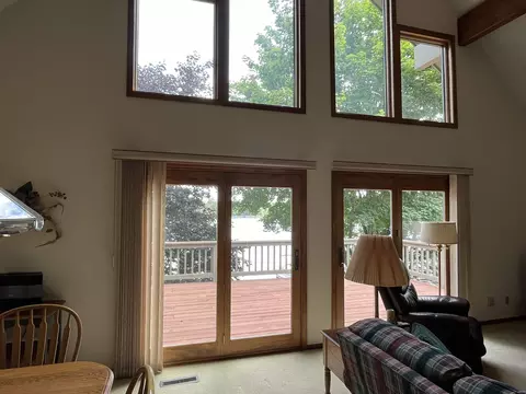 Living - 2379 Islanders, Gladwin, MI 48624 photo 5 of 7