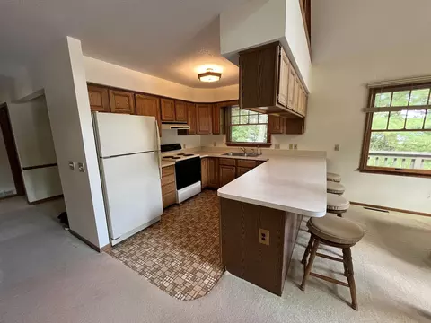 Kitchen - 2379 Islanders, Gladwin, MI 48624 photo 4 of 4