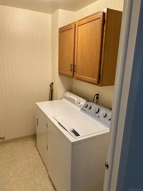 Other - 2937 Roundtree, Troy, MI 48083 photo 1 of 6
