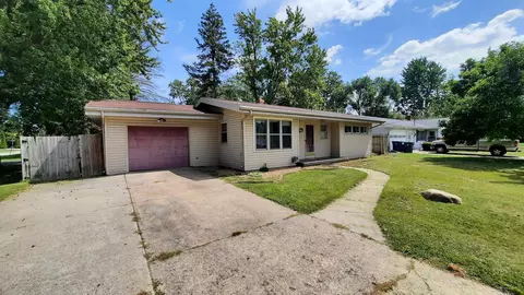 2702 Kuhlman, Saginaw, MI 48603
