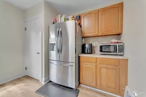 Kitchen - 21 Stanford, Monroe, MI 48162 photo 3 of 3