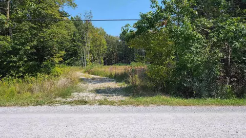 00 Bethuy, Casco, MI 48064 photo 2