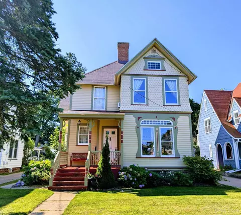 418 E Ohio, Marquette, MI 49855