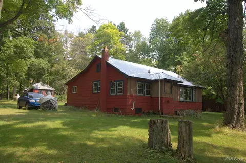 18711 W Cisco Lk, Watersmeet, MI 49969