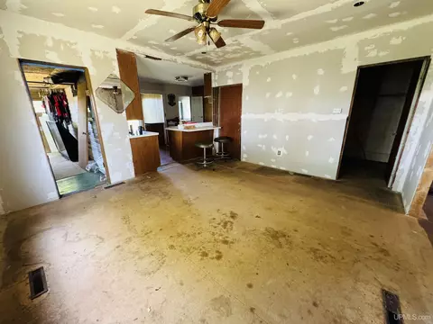 6796 Pingree, Elwell, MI 48832 photo 3