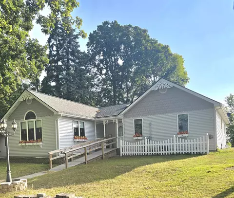 532 N Linwood Bch, Linwood, MI 48634