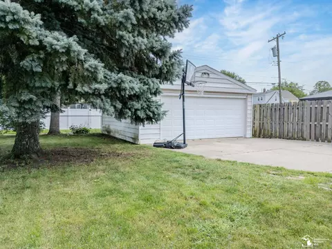 17723 Brinson, Riverview, MI 48193 photo 23