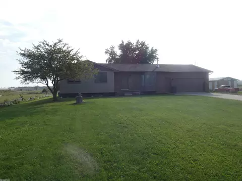 60415 Indian Trl, Ray Twp, MI 48096