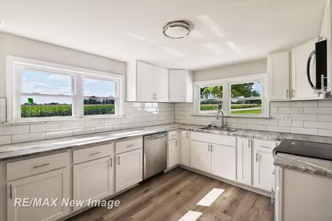 3509 E M21, Corunna, MI 48817 photo 11