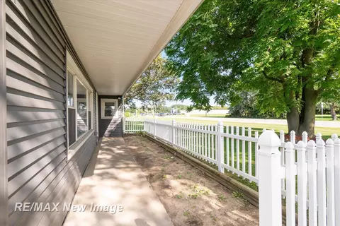 3509 E M21, Corunna, MI 48817 photo 5