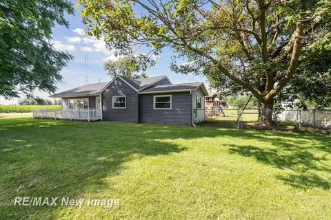 3509 E M21, Corunna, MI 48817 photo 4