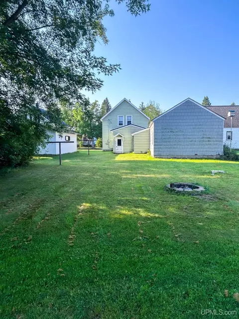 Exterior - 1307 Pierce, Wakefield, MI 49968 photo 8 of 9