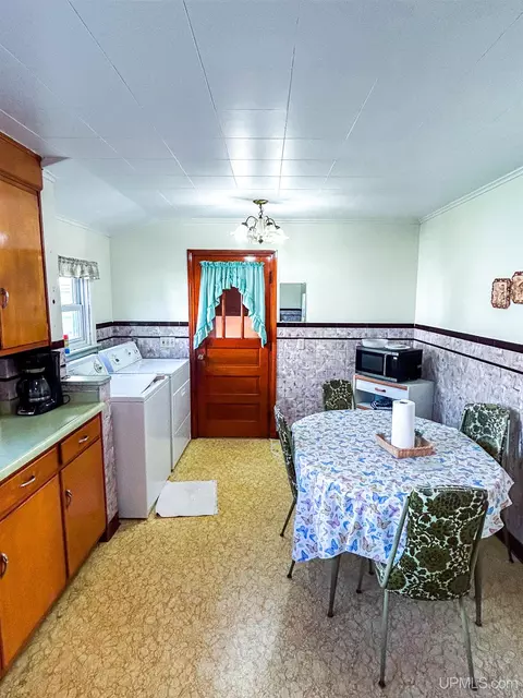 Other - 1307 Pierce, Wakefield, MI 49968 photo 3 of 24