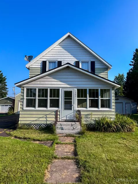 Other - 1307 Pierce, Wakefield, MI 49968 photo 1 of 24