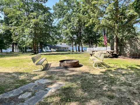 6903 Sawmill, Harrison, MI 48625 photo 21