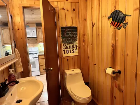 6903 Sawmill, Harrison, MI 48625 photo 11