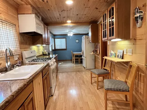 6903 Sawmill, Harrison, MI 48625 photo 8