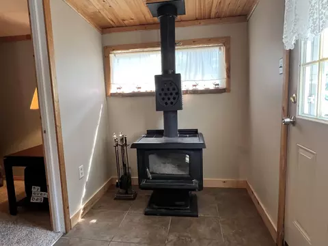 6903 Sawmill, Harrison, MI 48625 photo 17