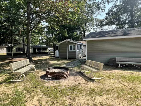 6903 Sawmill, Harrison, MI 48625 photo 24
