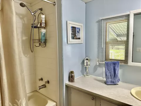 Bath - 3263 Beaver, Gladwin, MI 48624 photo 3 of 3