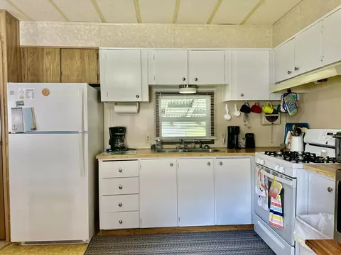 Kitchen - 3263 Beaver, Gladwin, MI 48624 photo 1 of 4