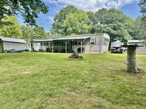 Exterior - 3263 Beaver, Gladwin, MI 48624 photo 4 of 6