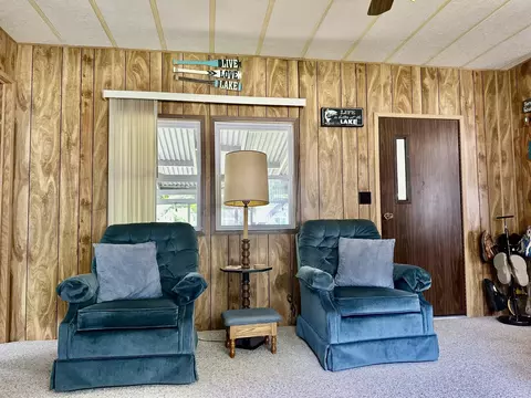 Living - 3263 Beaver, Gladwin, MI 48624 photo 2 of 3