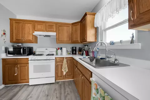 222 Quail, Capac, MI 48014 photo 8