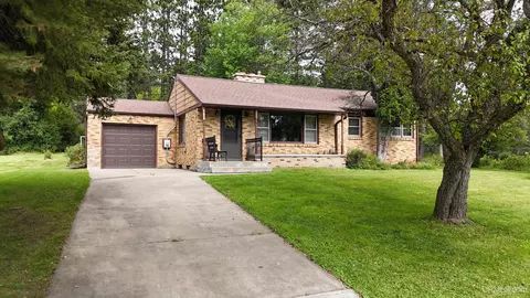 133 E Hunter, Iron River, MI 49935