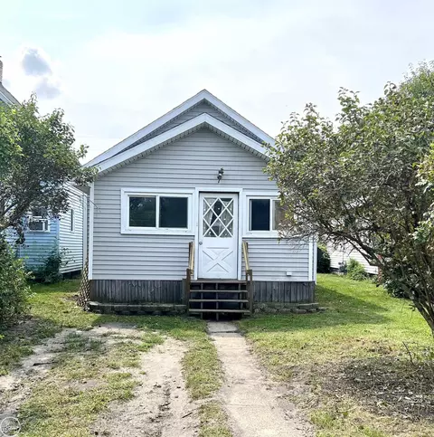 2814 Goulden, Port Huron, MI 48060