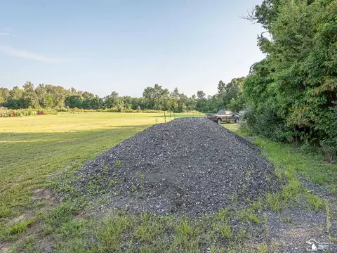 12217 Ostrander, Maybee, MI 48159 photo 5