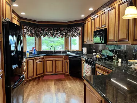Kitchen - 2393 Islanders, Gladwin, MI 48624 photo 1 of 10