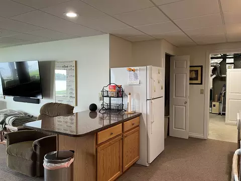 Kitchen - 2393 Islanders, Gladwin, MI 48624 photo 9 of 10