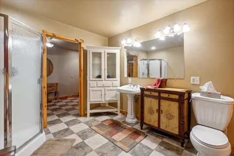 Bath - 5703 Peet, Chesaning, MI 48616 photo 3 of 5