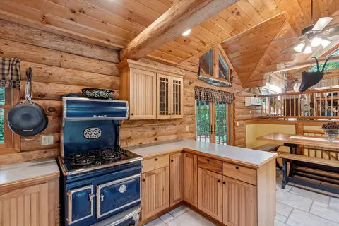 Kitchen - 5703 Peet, Chesaning, MI 48616 photo 5 of 7