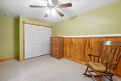 Bedroom - 5703 Peet, Chesaning, MI 48616 photo 4 of 6