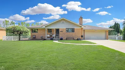 42101 Tessmer, Sterling Heights, MI 48314